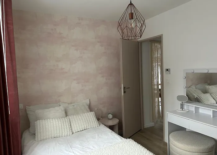 Holiday home Au Calme Vue Rare Pinede Proche Et Montpellier Perols